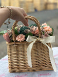 Load image into Gallery viewer, Ribbon Candle Basket