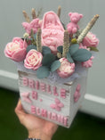 Load image into Gallery viewer, Essential Custom Flowers gift candles