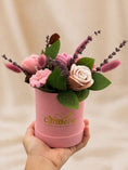 Load image into Gallery viewer, Best Bloom Box

