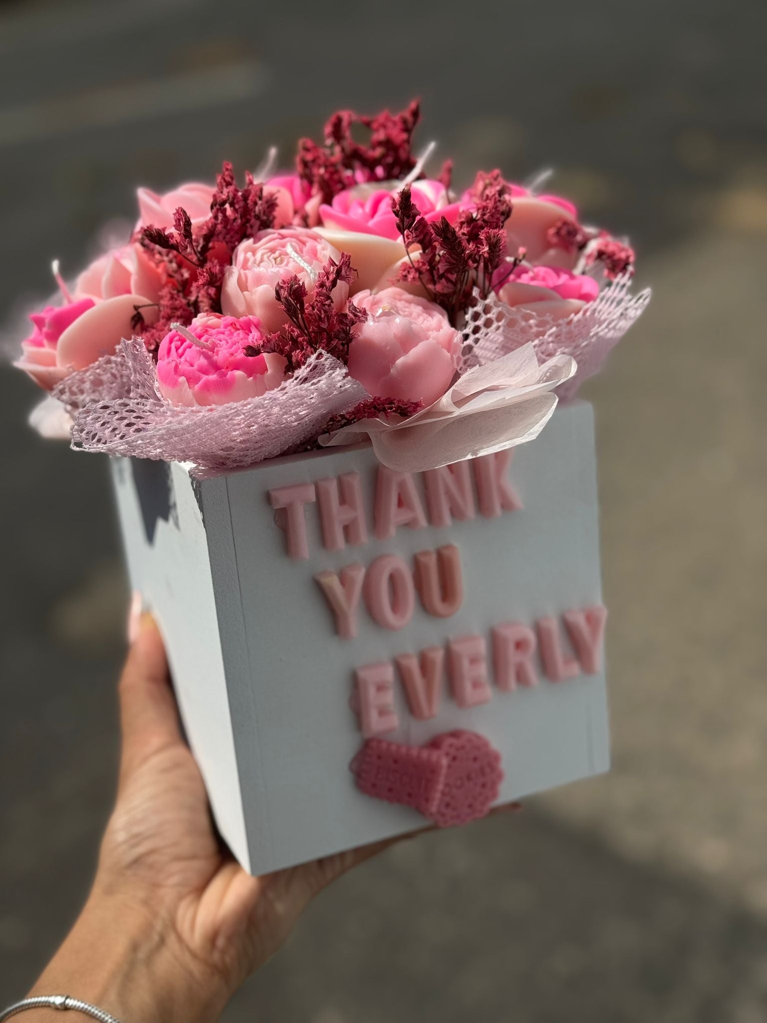 Essential Custom Flowers gift candles