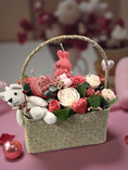 Load image into Gallery viewer, Maison d’Amour Candle Basket
