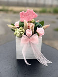 Load image into Gallery viewer, Best Mom Pink Candle Arrangement
